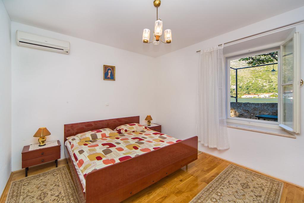 Guest House Katica ซาตอน ภายนอก รูปภาพ